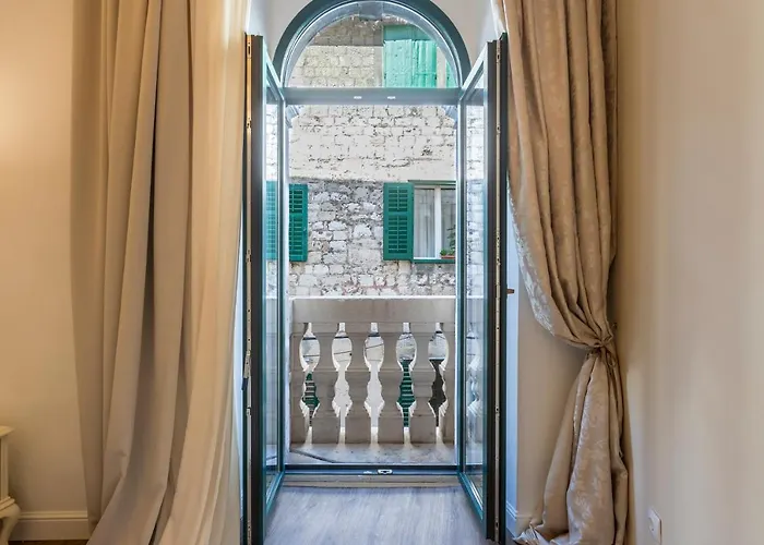Palace Of Dreams Rooms